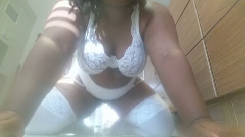 Branler, grosse chatte, se masturbant